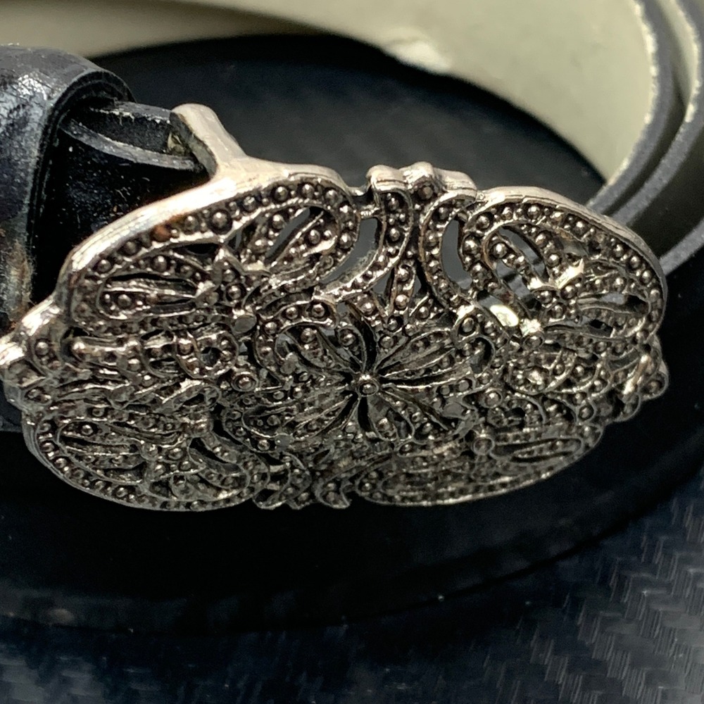 Accessories By Pearl Belt Womens Black Leather‎ Made in USA [49 inch] - Picture 2 of 10